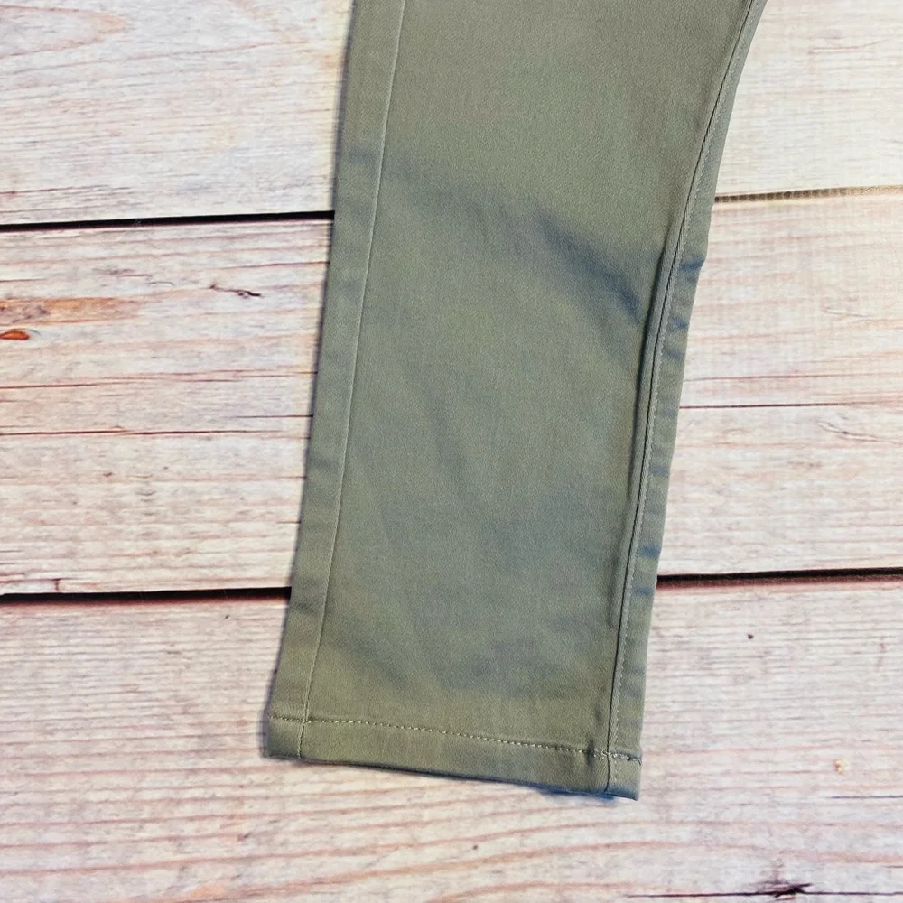 📌🆕 Gymboree • Chino • Pants